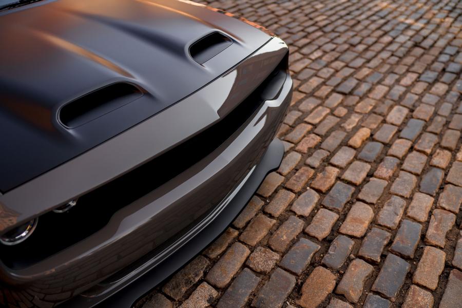 Детали экстерьера Dodge Challenger SRT Hellcat (LC) 2018 года  (фото 7 из 25)